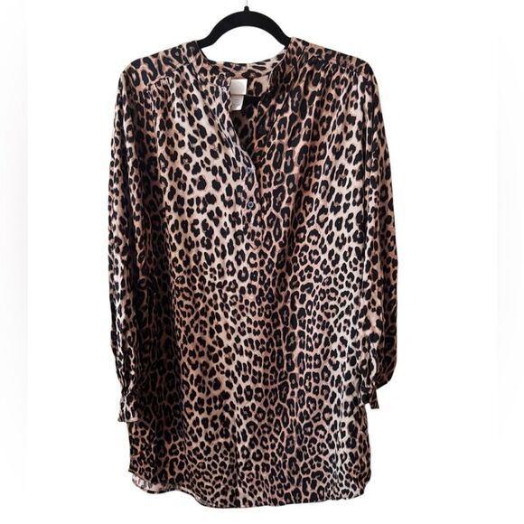 H&M- Women’s Oversized Long Sleeve Leopard Print Dress, Size Small - Picture 9 of 9